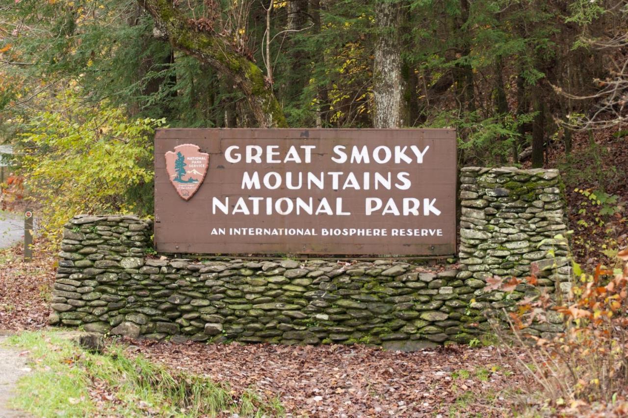 A Great Escape - Get 1089 Of Free Area Attraction Tickets For Each Paid Day, Dollywood And More! Pigeon Forge Bagian luar foto